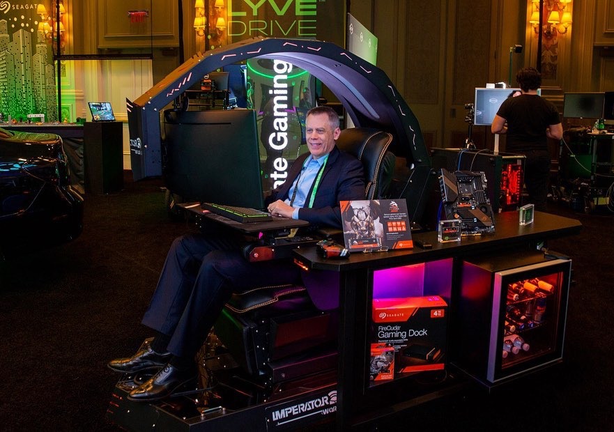 CES Hot Imperator Works IW R1  – Leather Work Is recenzja i cena