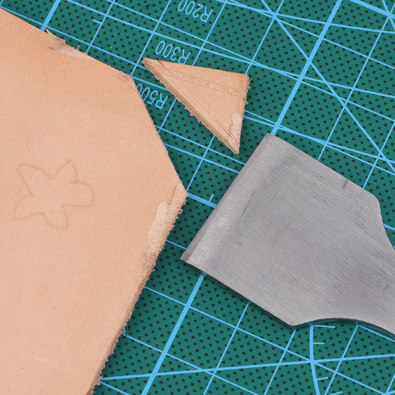 Skórzane narzędzia rzemieślnic – Leatherwork Hole Punch recenzja i cena